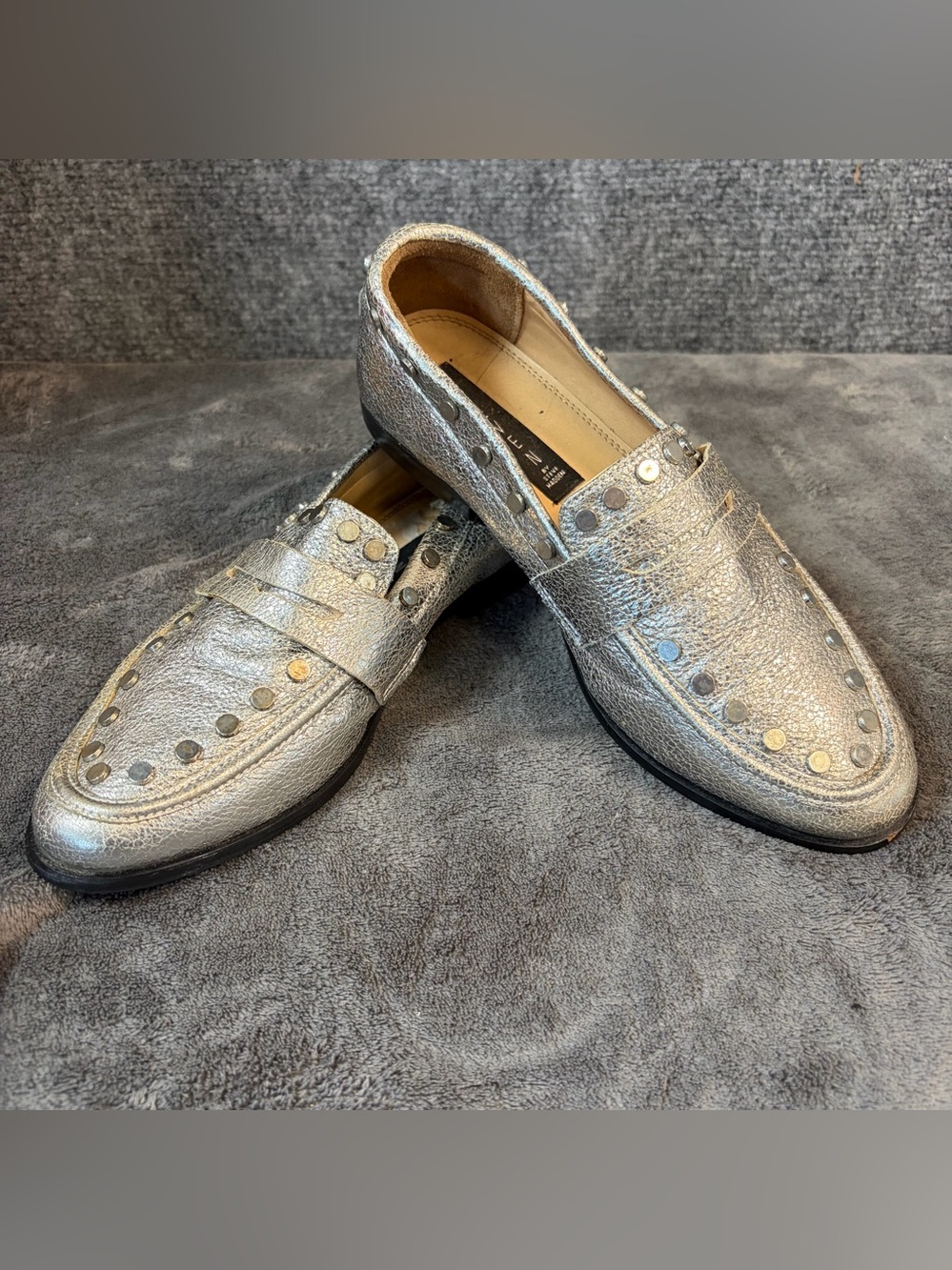 Steven by Steve Madden Penny Loafers Womens 7.5 Silver Studded Leather Metallic